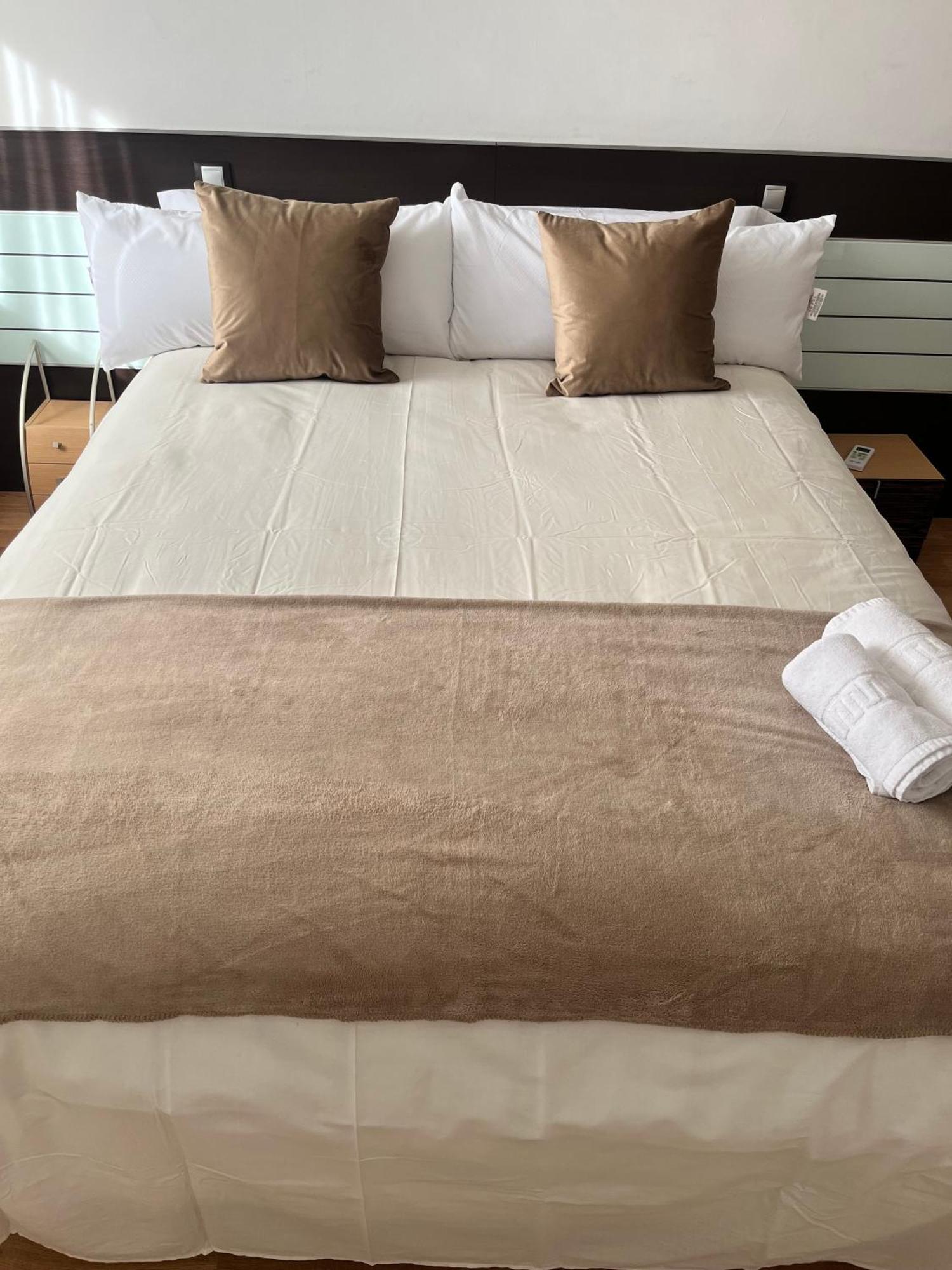 Apartamento En Zaragoza3 Ngoại thất bức ảnh